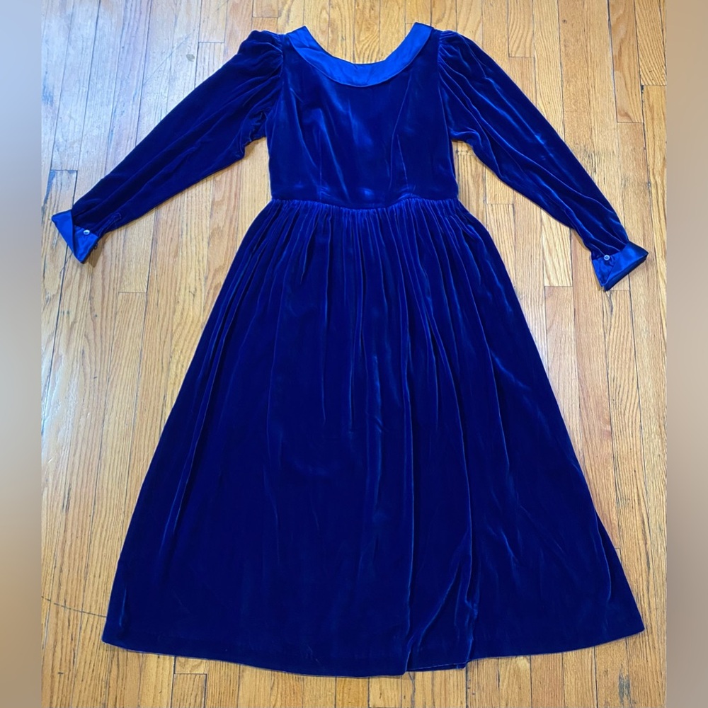 Vintage The Talbots: Low-back dress